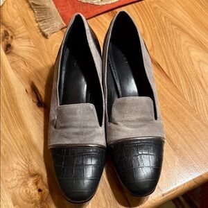 New Logo by Lori Goldstein Madeline Black and Gray Loafers, Size 11